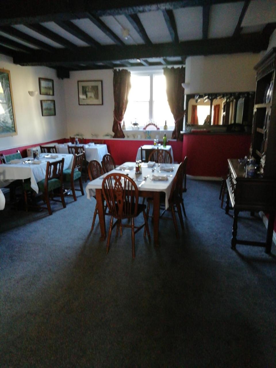 Hotel The Royal Oak Kington  Exterior foto